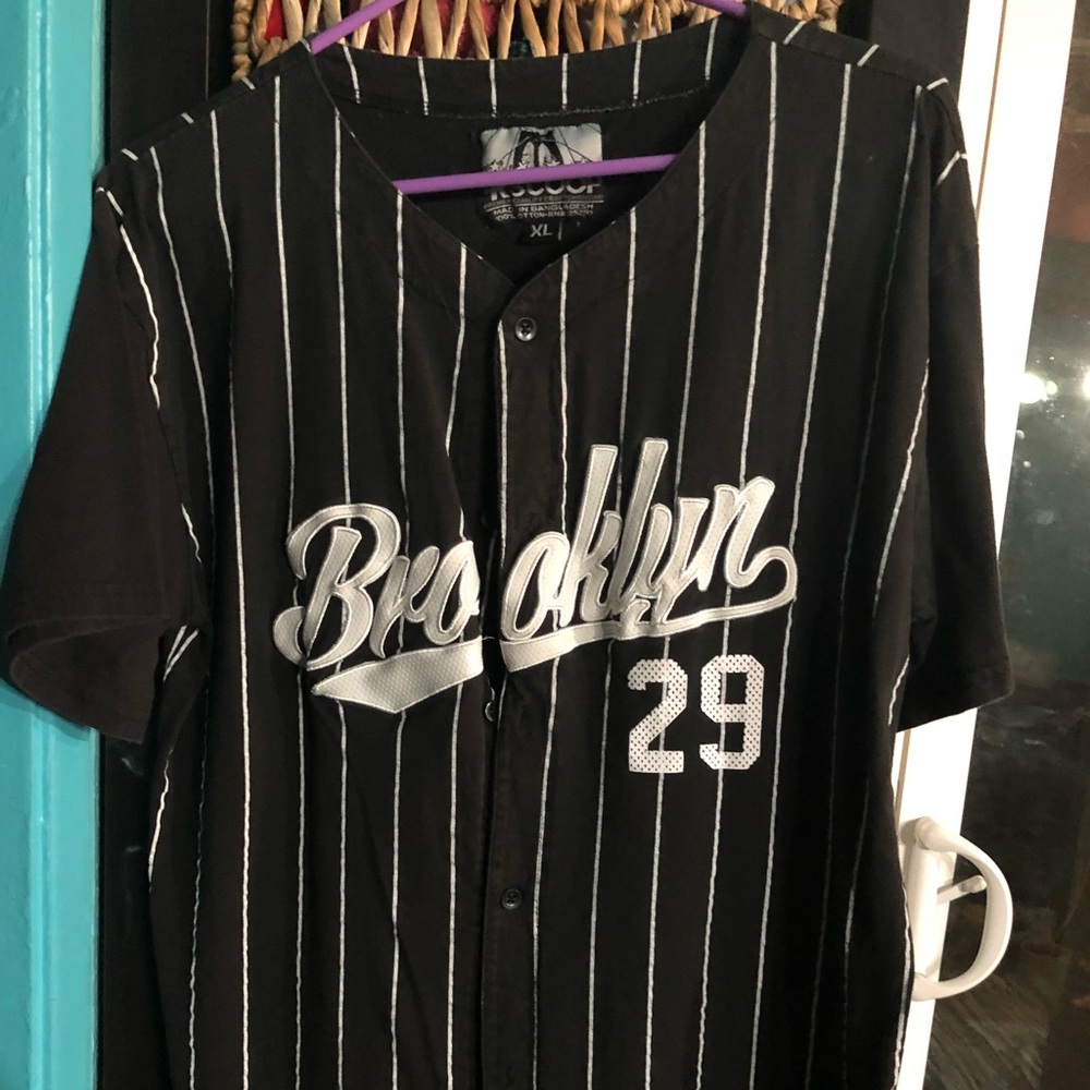 Brooklyn Buttonup